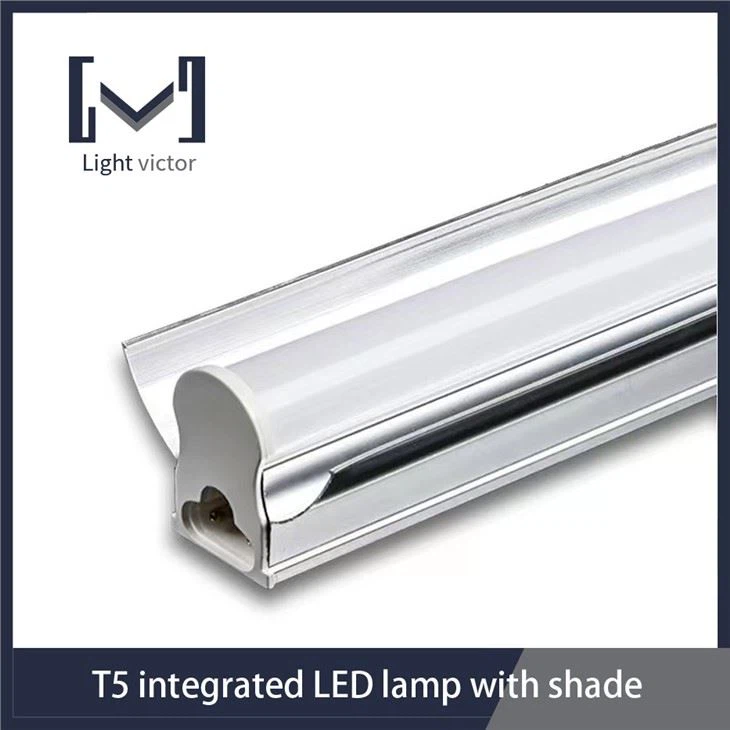 T5 LED Integrated Tube Light With Wide Angle Reflector For Industry Use
